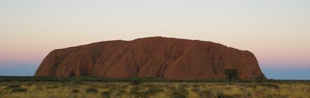 Uluru by Mikix