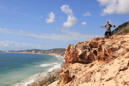 Falesias em Rainbow Beach